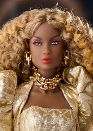 Golden Glam Queen Keeki Adaeze