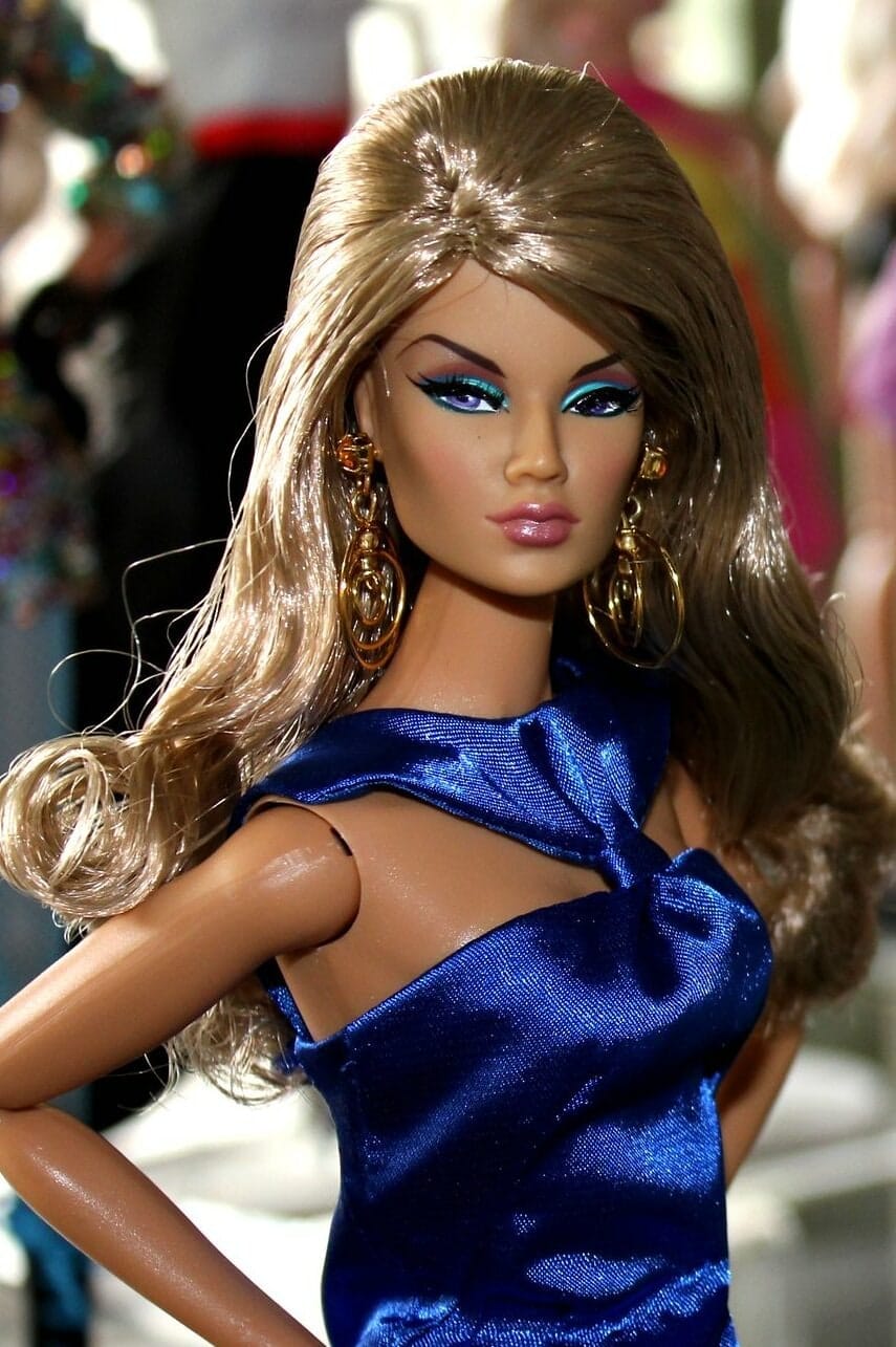 Vaughn's Workshop Korinne (Blonde)