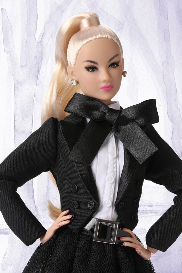 Liu Liu Ling (fashion: Just a Second!)
