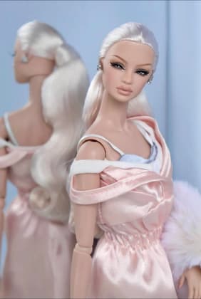 Manifesto of Femininity Laura Preston