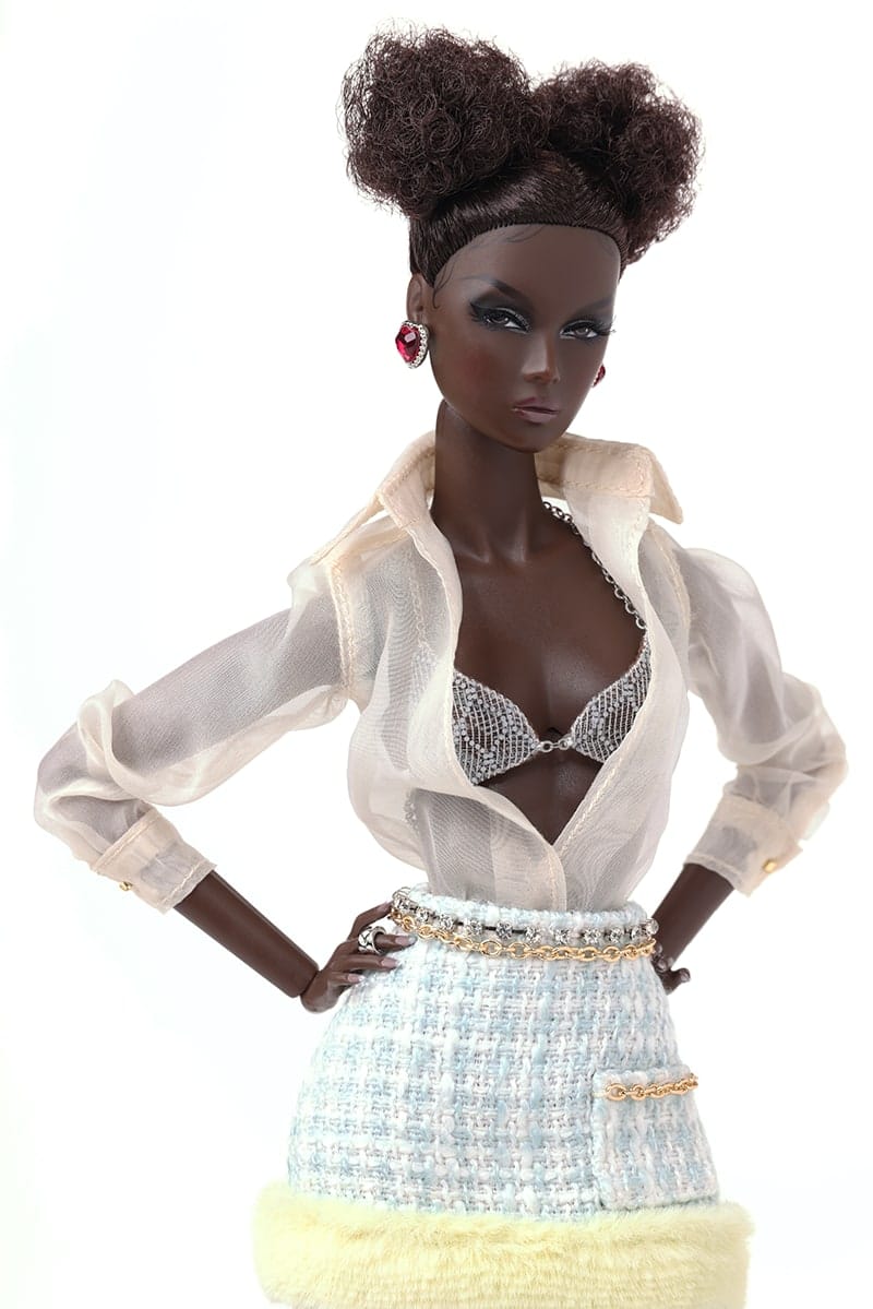 The NU Classic Lilith Blair